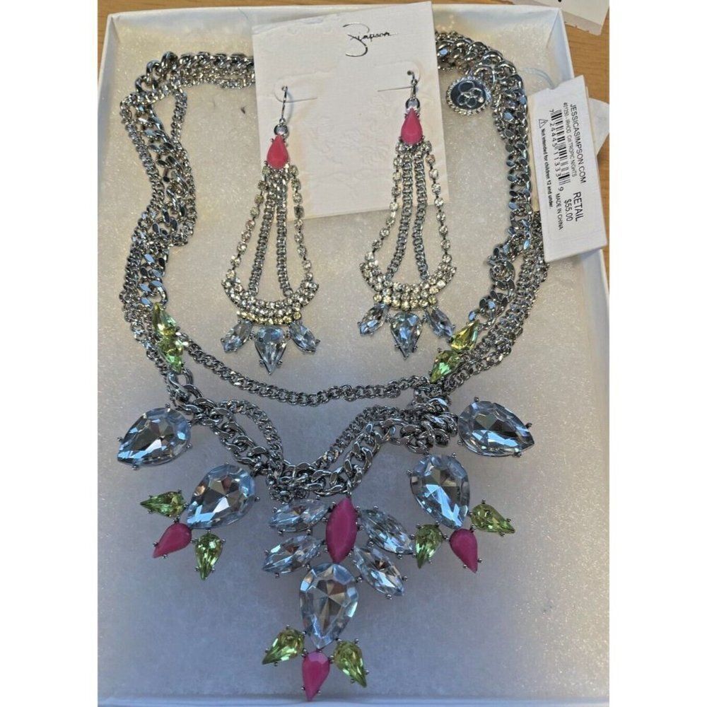 Jessica Simpson Rhinestone‎ Necklace 17-19" earrings 3" Silvertone, Pink, green